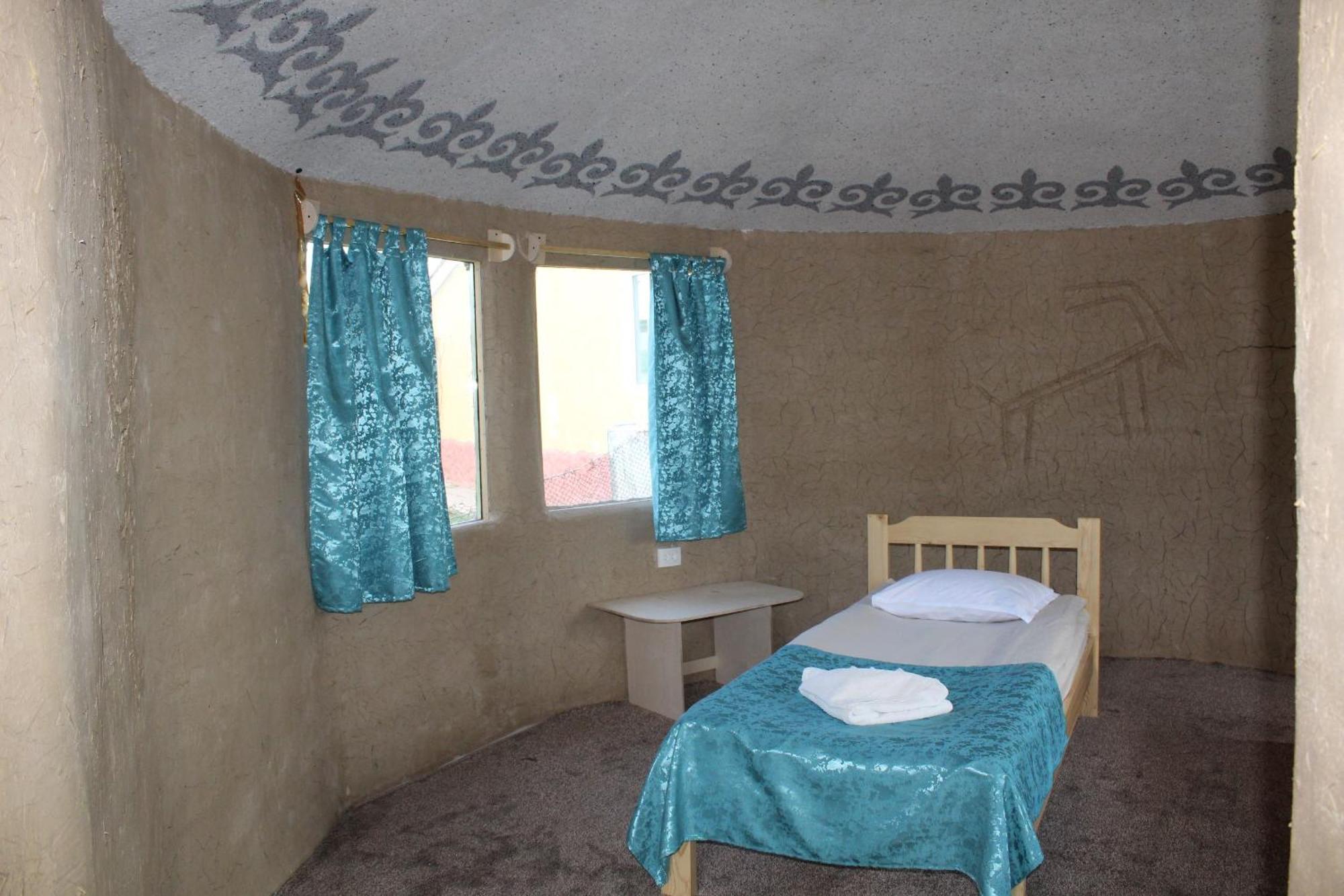 Guest House Emily Bokonbayevo Экстерьер фото