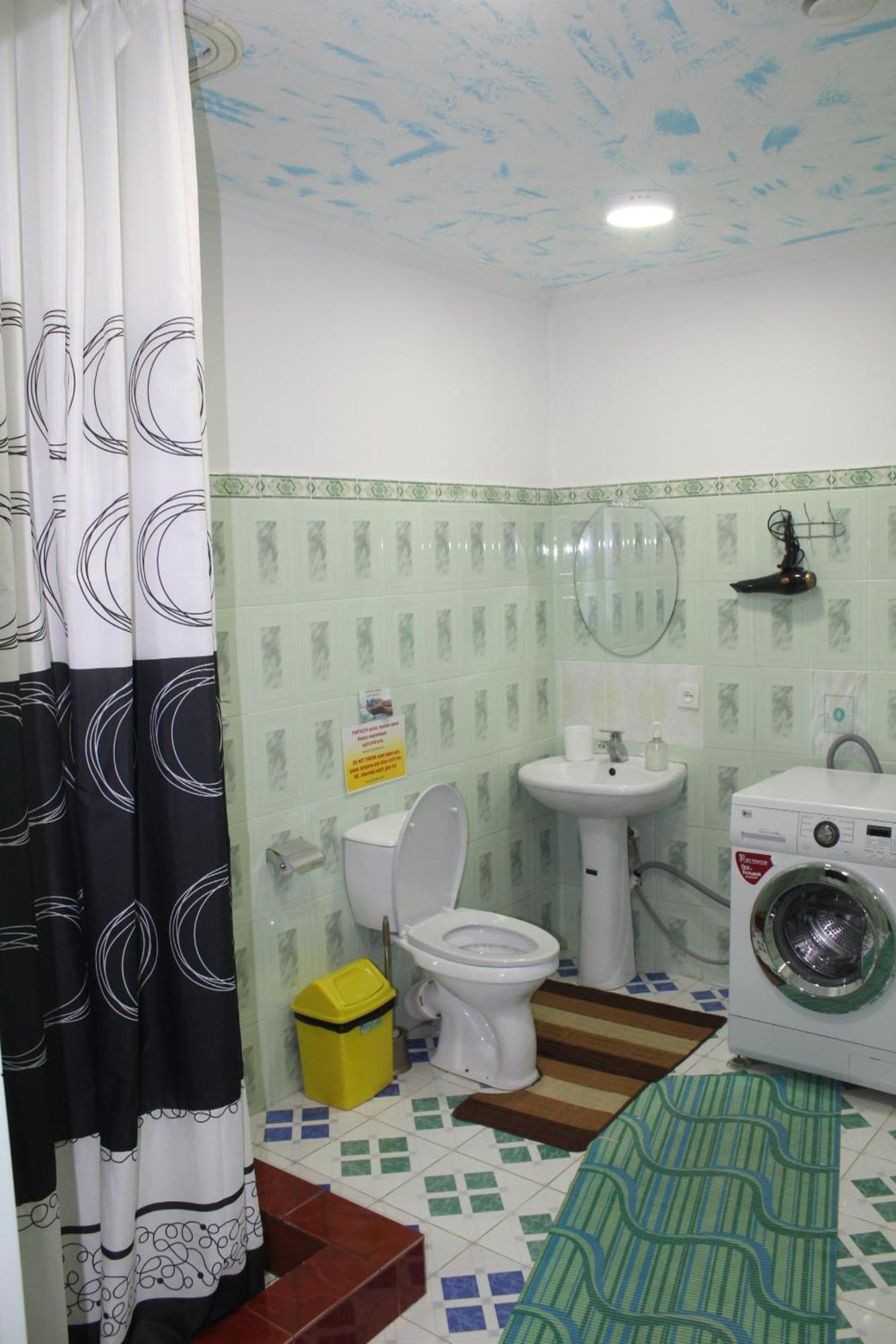 Guest House Emily Bokonbayevo Экстерьер фото